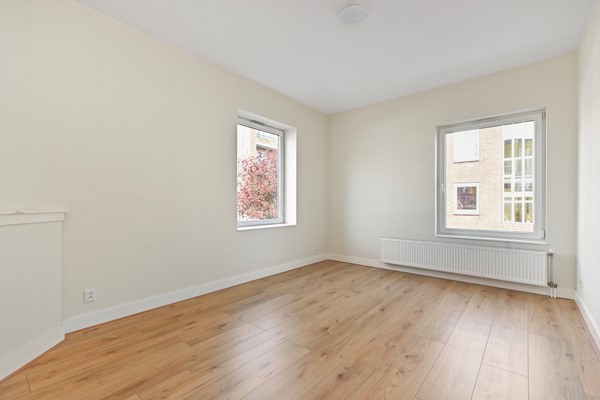 Medium property photo - Wognumstraat 122, 2547 TS Den Haag